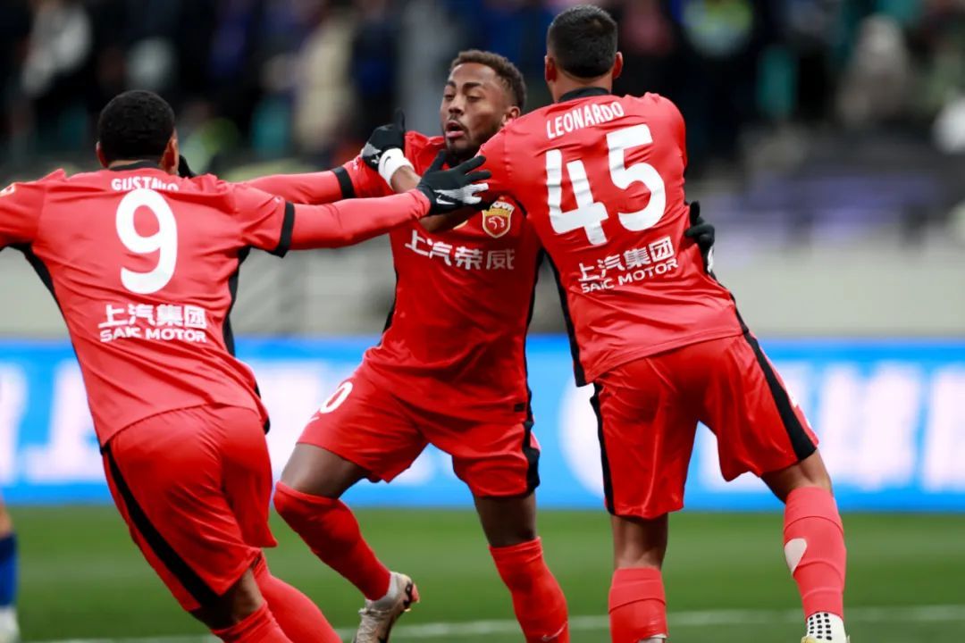 全明星赛今夜再迎强敌，上海海港篮板制胜，主帅态度——目标明确，身体对抗强度拉满的简单介绍